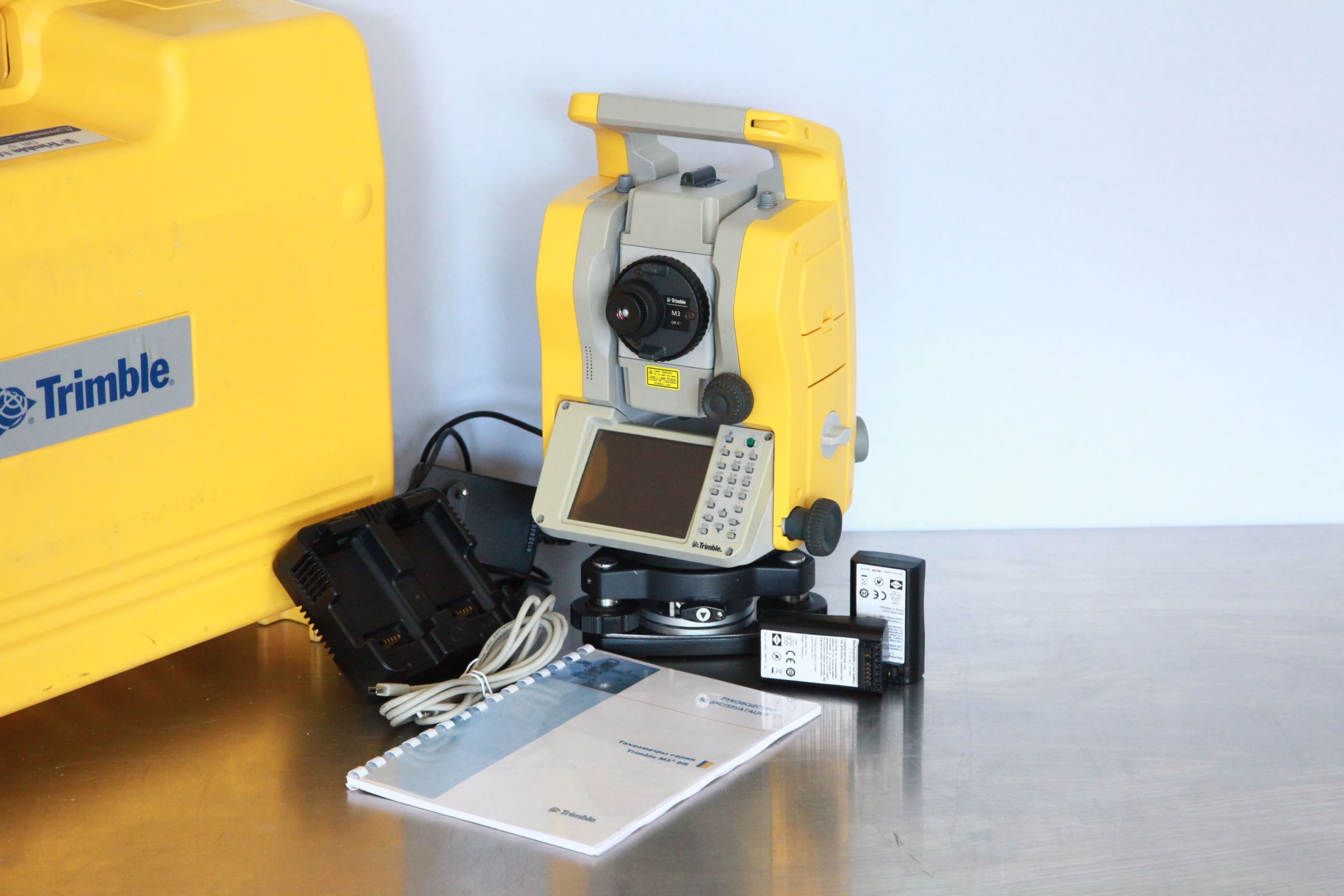 Тахеометр trimble m3. Электронный тахеометр trimble m3. Тахеометр trimble m3. Тахеометр тримбл м3. Тахеометр trimble m3.