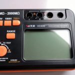 Victor VC60B+ — измеритель сопротивления изоляции